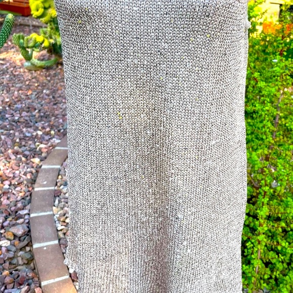 MATTY M DRESSY TOP - Picture 2 of 4